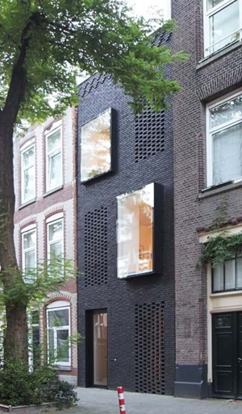 Skinny House2 Bijgesneden